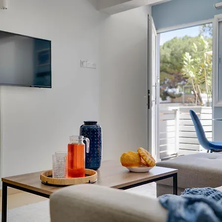 Apartament Atlantis 50m From Makenzy Seafront *