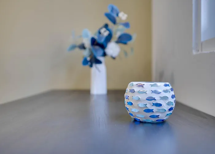 アパート Atlantis 50m From Makenzy Seafront ラルナカ