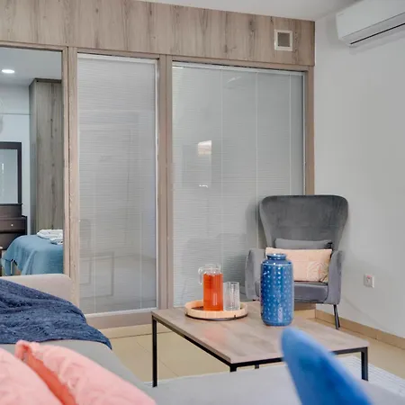 Atlantis 50m From Makenzy Seafront * Larnaca