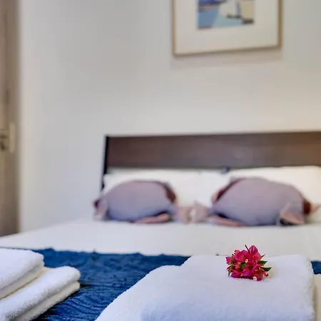 Atlantis 50m From Makenzy Seafront * Larnaca