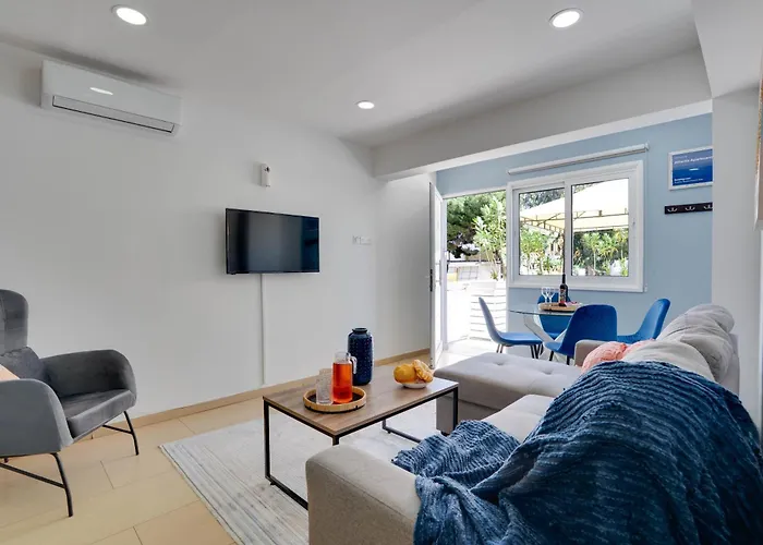 Apartmán Atlantis 50m From Makenzy Seafront Larnaca