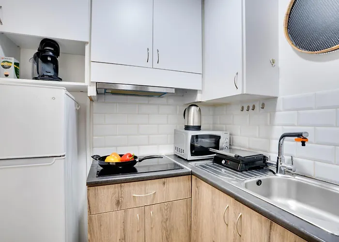 Apartamento Atlantis 50m From Makenzy Seafront