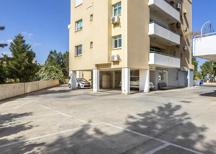 Atlantis 50m From Makenzy Seafront Apartamento *