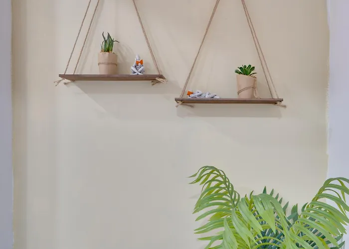 Atlantis 50m From Makenzy Seafront Larnaca