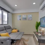 Atlantis 50m From Makenzy Seafront * Larnaka
